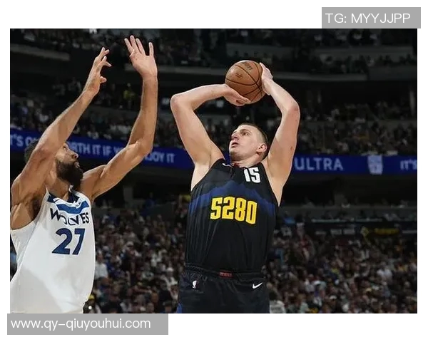 约基奇首节表现惊艳四投全中轻松斩获13分4篮板3助攻
