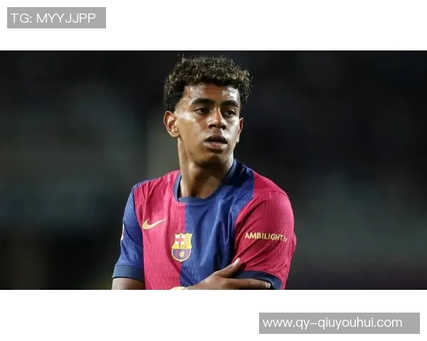 佩德里状态良好参与训练阿劳霍因伤缺席合练情况更新