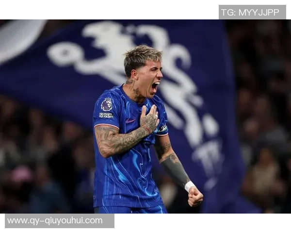 拉什福德重返球队训练场备战切尔西状态回暖信心满满