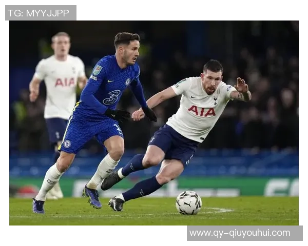 西蒙斯6500万欧元加盟热刺后状态低迷引发球迷和媒体广泛质疑