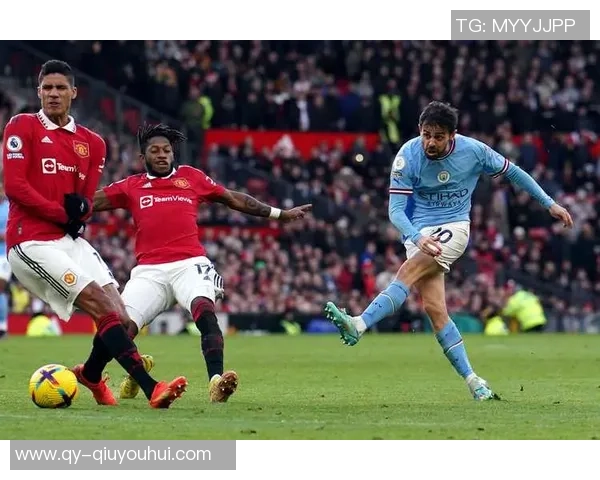 曼联旧将直言球队与曼城实力差距明显应以争四为现实目标
