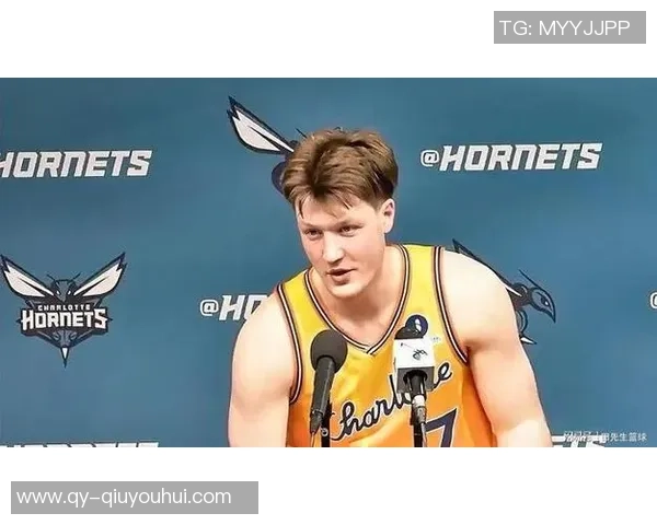 弗拉格新秀赛季表现亮眼场均得分192分紧追克尼佩尔仅差02分