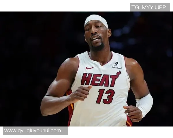 阿德巴约坚定信念不惧外界评价自信投篮能力展现个人风采