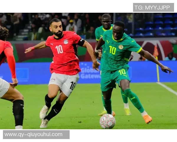 名宿劝马内珍惜机会期待他在最后一届非洲杯中全力以赴完成比赛 名宿劝马内珍惜机会期待他在最后一届非洲杯中全力以赴完成比赛