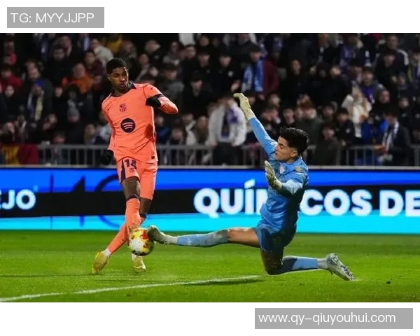 瓜达拉哈拉门将赛前专注研究拉什福德集锦期待精彩对决 瓜达拉哈拉门将赛前专注研究拉什福德集锦期待精彩对决