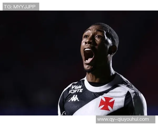 伯恩茅斯成功签下19岁前锋拉扬转会费高达3500万欧元 伯恩茅斯成功签下19岁前锋拉扬转会费高达3500万欧元